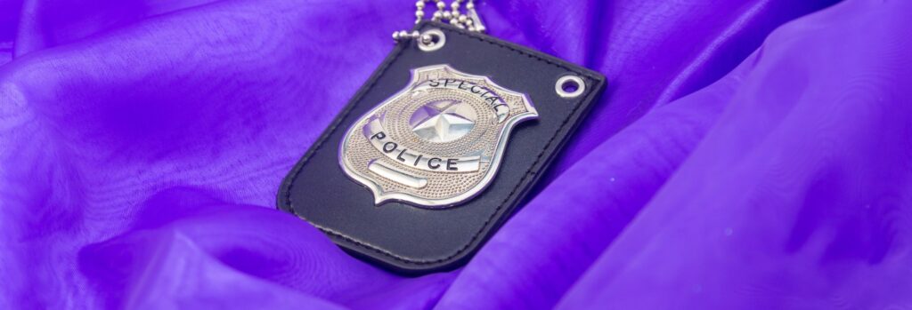 proveedor de distintivos policiales