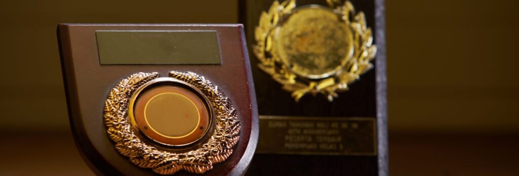 piezas conmemorativas personalizadas