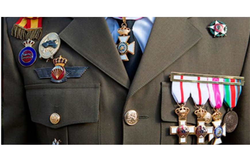 Distribuidor medallas militares